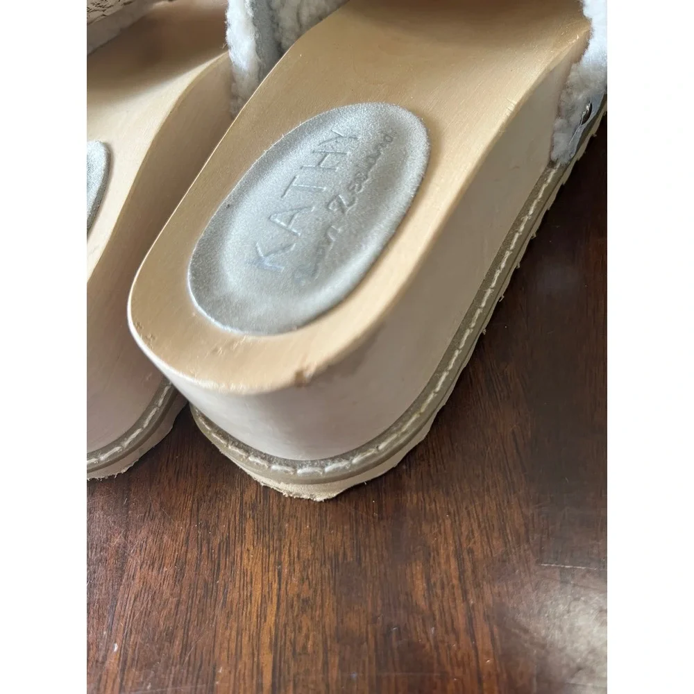 Kathy Van Zeeland Elisha Blue Suede Faux Fur Wood Platform Slide Sandals Size 7